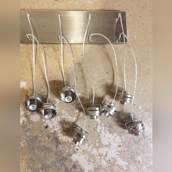 Hanging Chandelier - Picture 1 of 1